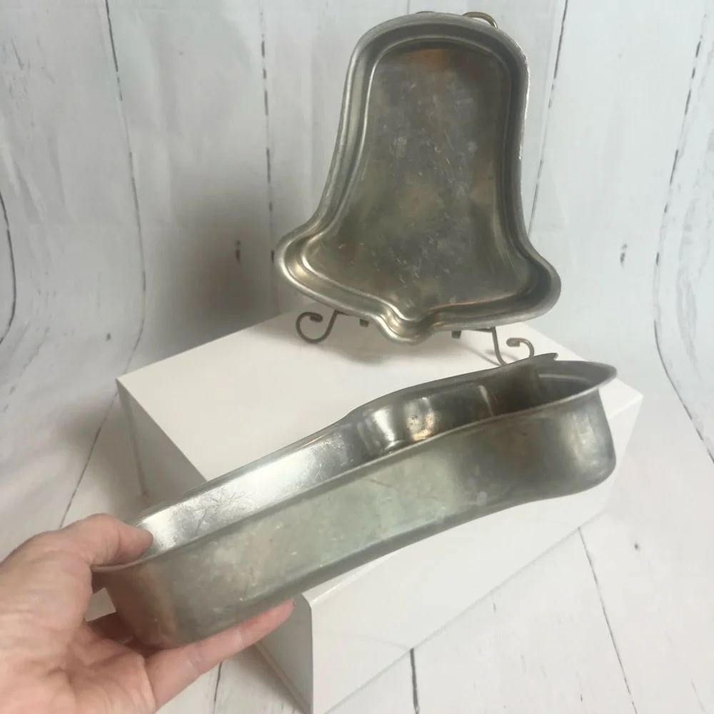 Vintage Aluminum Bell Cake Pans Set of 2 - Wedding, Christmas & Bridal Shower